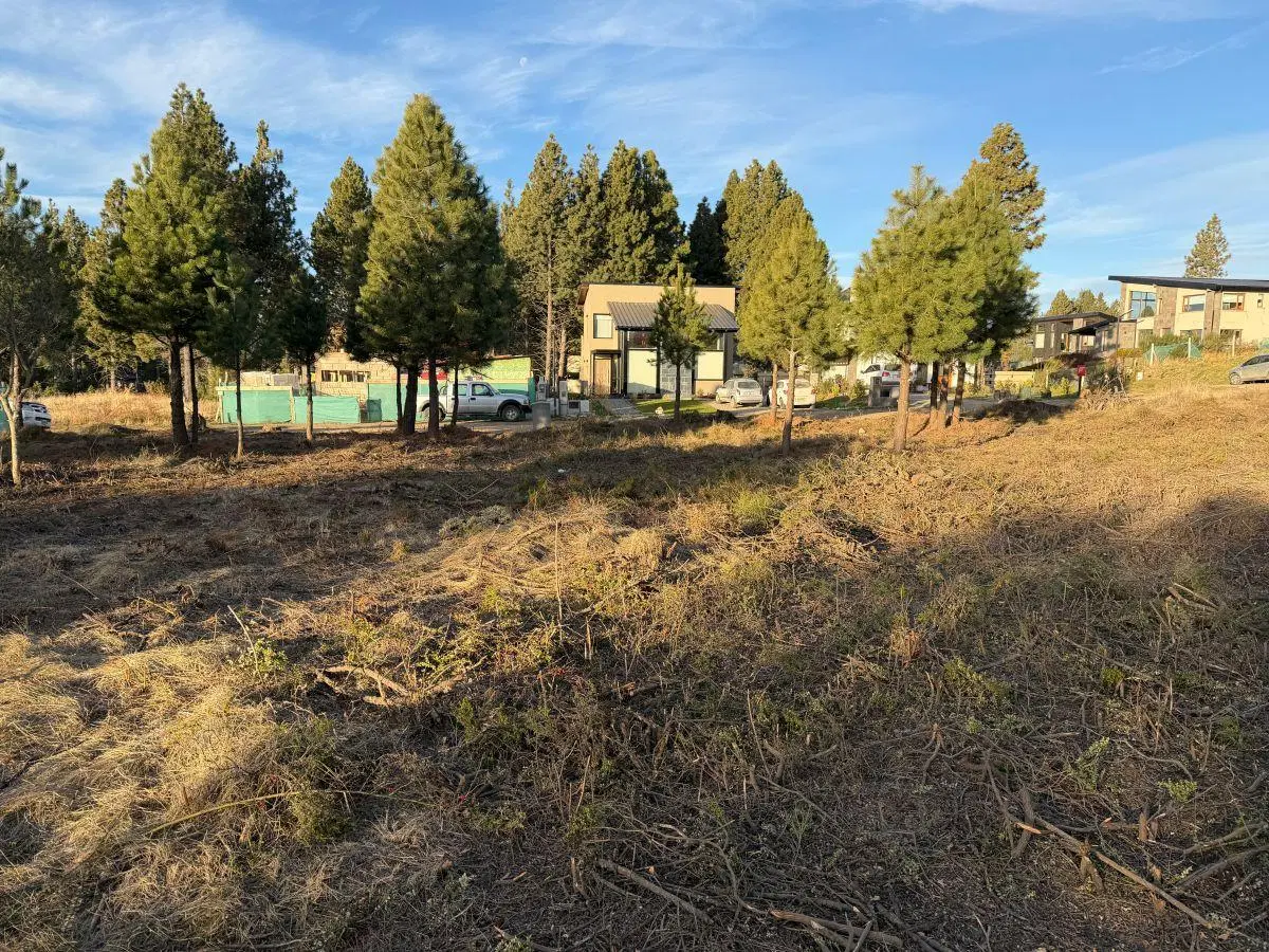 Terreno en Venta en barrio cerrado Solares del Este. Bariloche. 600 m2 4