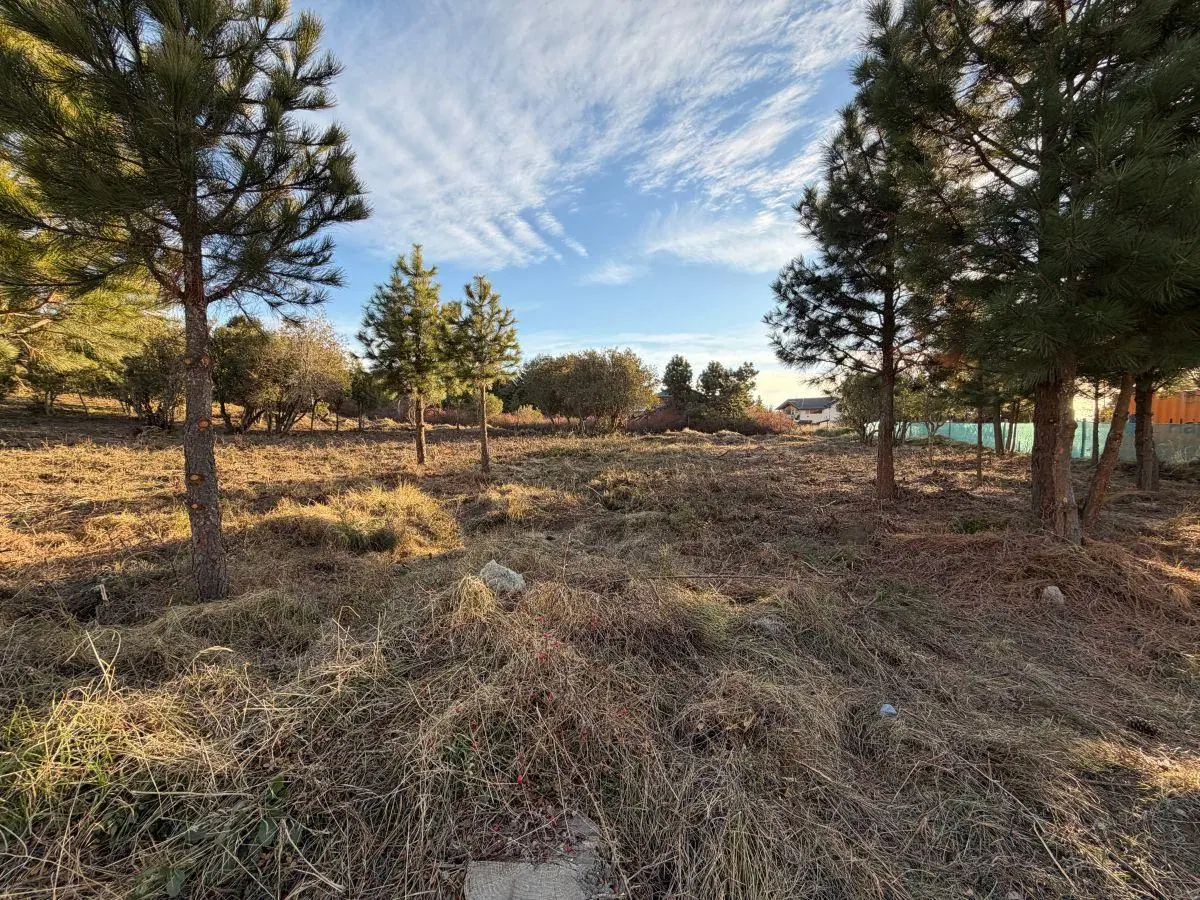 Terreno en Venta en barrio cerrado Solares del Este. Bariloche. 600 m2 2
