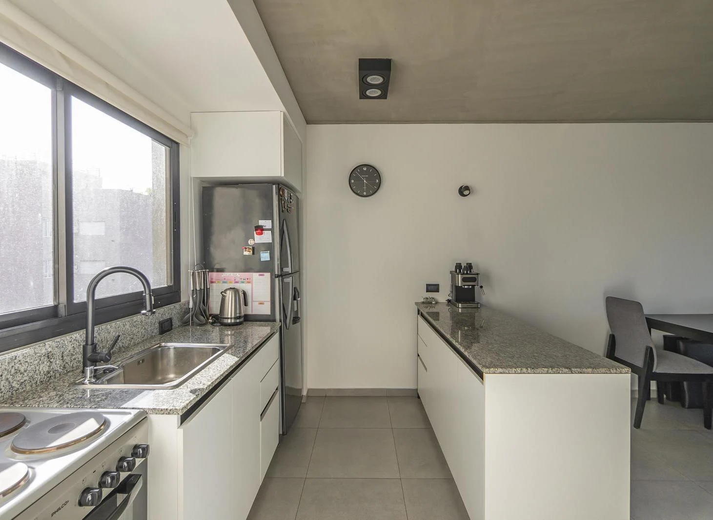VENTA 2 AMBIENTES - APTO PROFESIONAL - FLORESTA - ENTREGA INMEDIATA