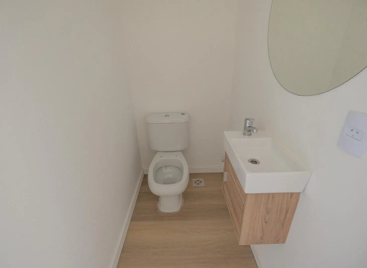 VENTA 4 AMBIENTES A ESTRENAR - FLORES - SUM, PILETA y LAUNDRY - ENTREGA INMEDIATA 2