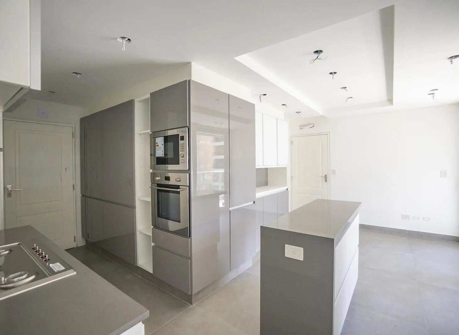 5 AMBIENTES DEPENDENCIA EN PALERMO- COCHERA  - SEGURIDAD 24 HS - AMENITIES 5
