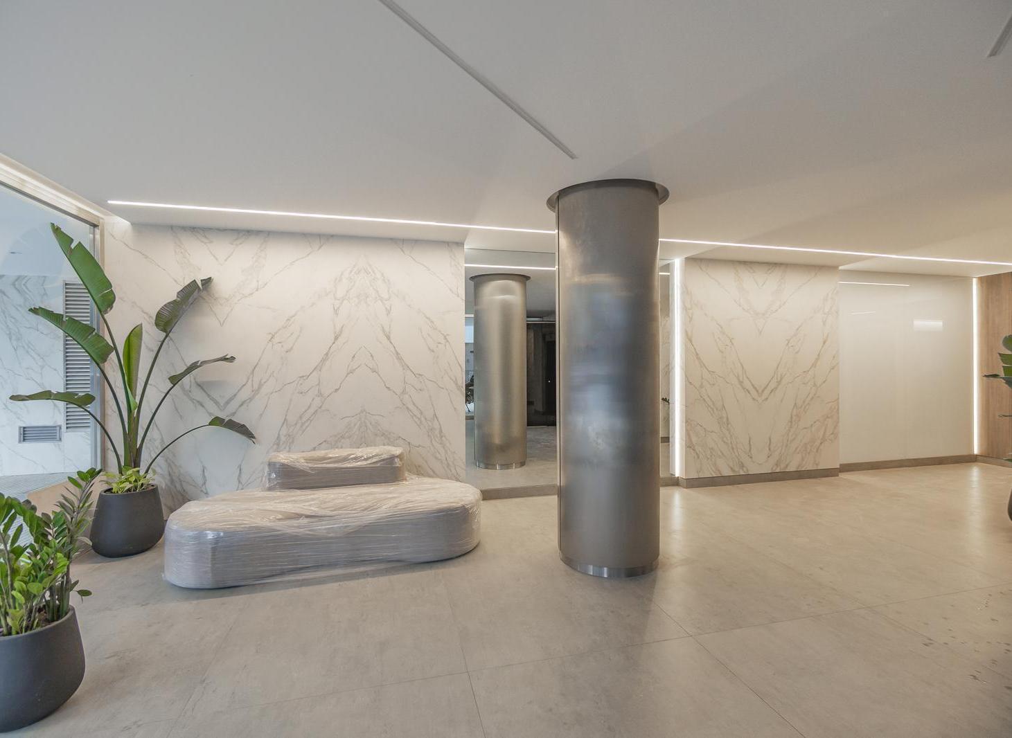 4 AMBIENTES CON DEPENDENCIA y COCHERA - AMENITIES - FLORES