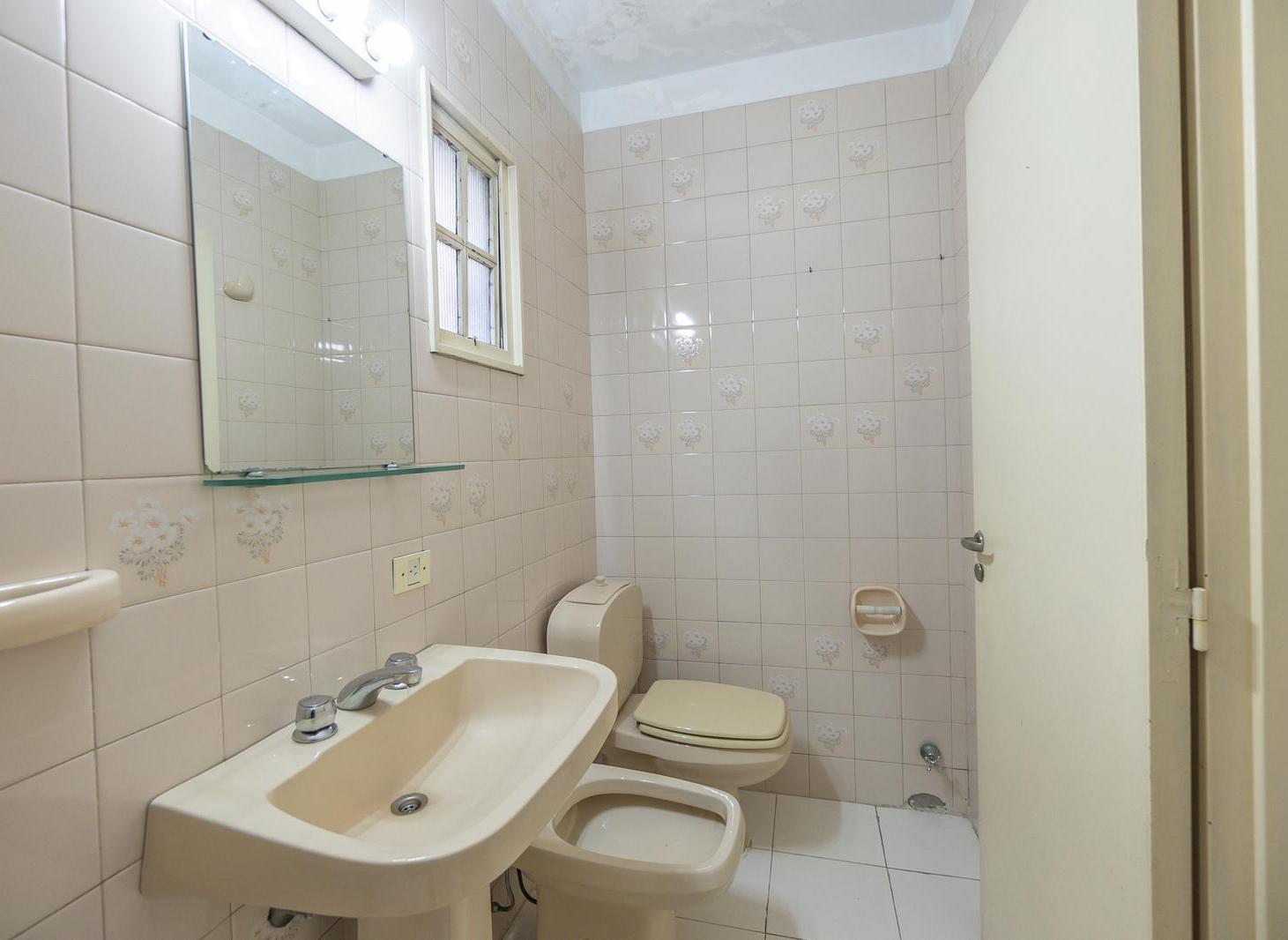 VENTA MONOAMBIENTE - APTO PROFESIONAL -RECOLETA
