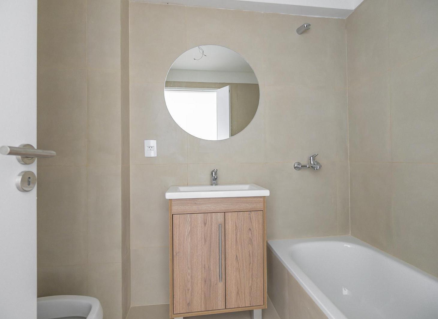 VENTA 2 AMBIENTES CON COCINA INDEPENDIENTE - A ESTRENAR - AMENITIES - FLORES - ENTREGA INMEDIATA