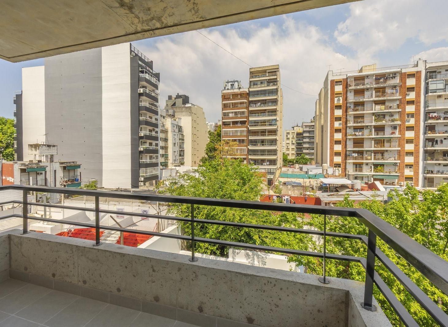 VENTA 2 AMBIENTES A ESTRENAR - FLORES - SUM, PILETA y LAUNDRY - ENTREGA INMEDIATA