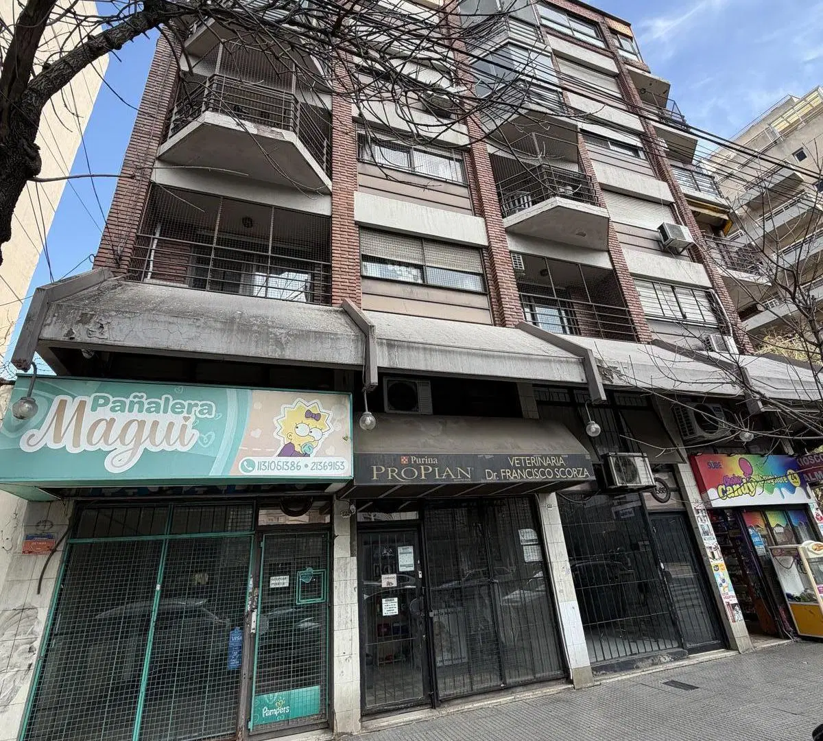ALQUILER LOCAL EN CABALLITO, SOBRE AVENIDA 3