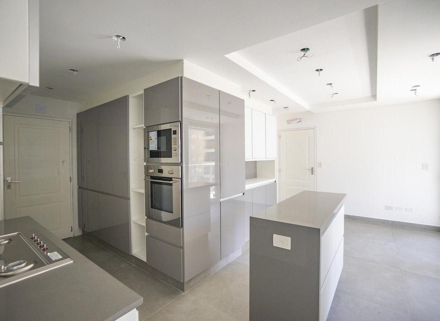 Foto de 5 AMBIENTES DEPENDENCIA EN PALERMO- COCHERA - SEGURIDAD 24 HS - AMENITIES, imagen 3