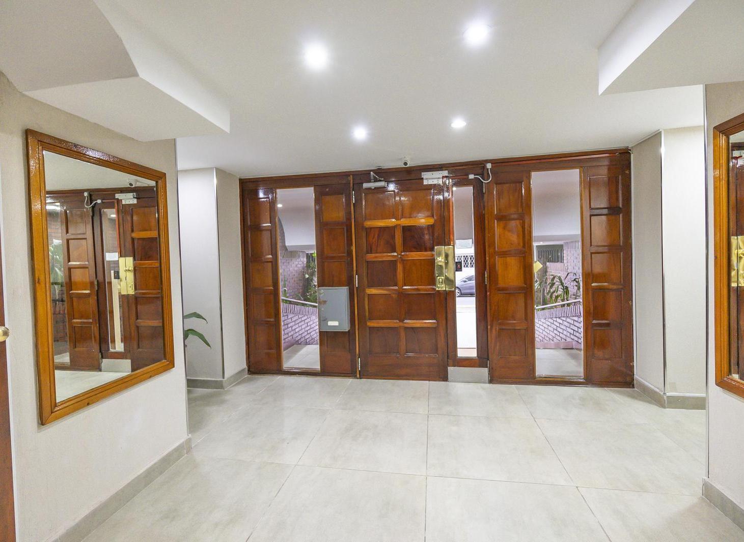 Foto de DEPARTAMENTO 4 AMBIENTES - COCINA INDEPENDIENTE - PISO ALTO - NUÑEZ, imagen 3