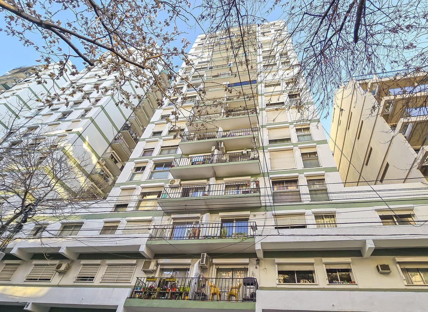 Foto de DEPARTAMENTO 4 AMBIENTES - COCINA INDEPENDIENTE - PISO ALTO - NUÑEZ, imagen 2