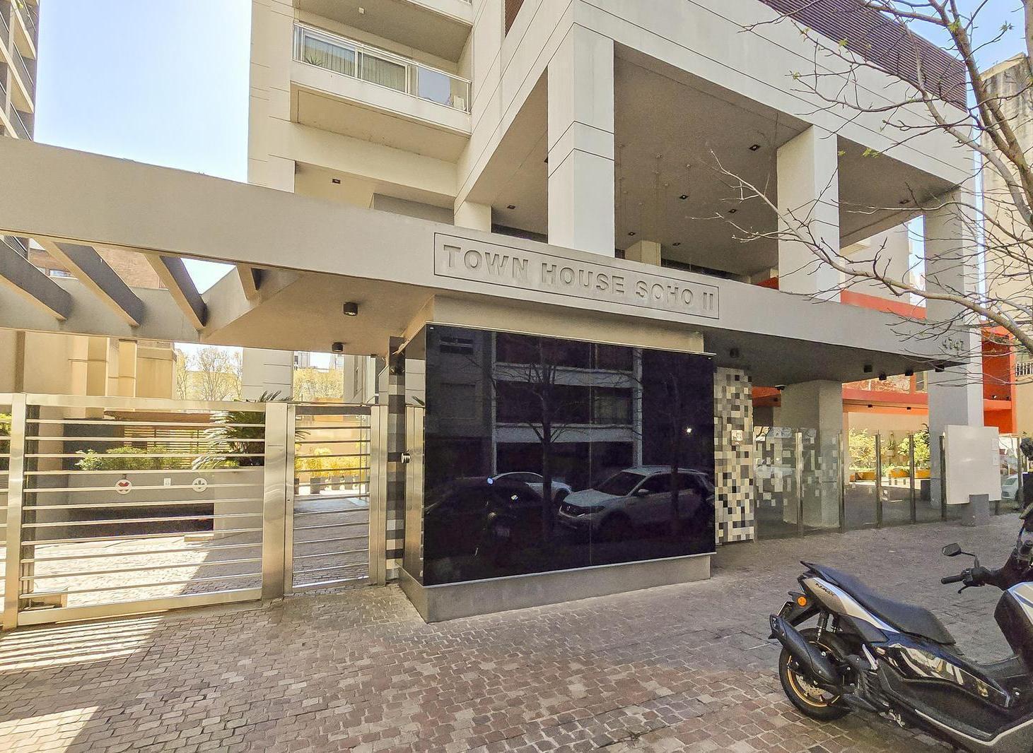Foto de VENTA 3 AMBIENTE CON DEPENDENCIA - COCHERA BAULERA - PISO ALTO - TOWN, imagen 3