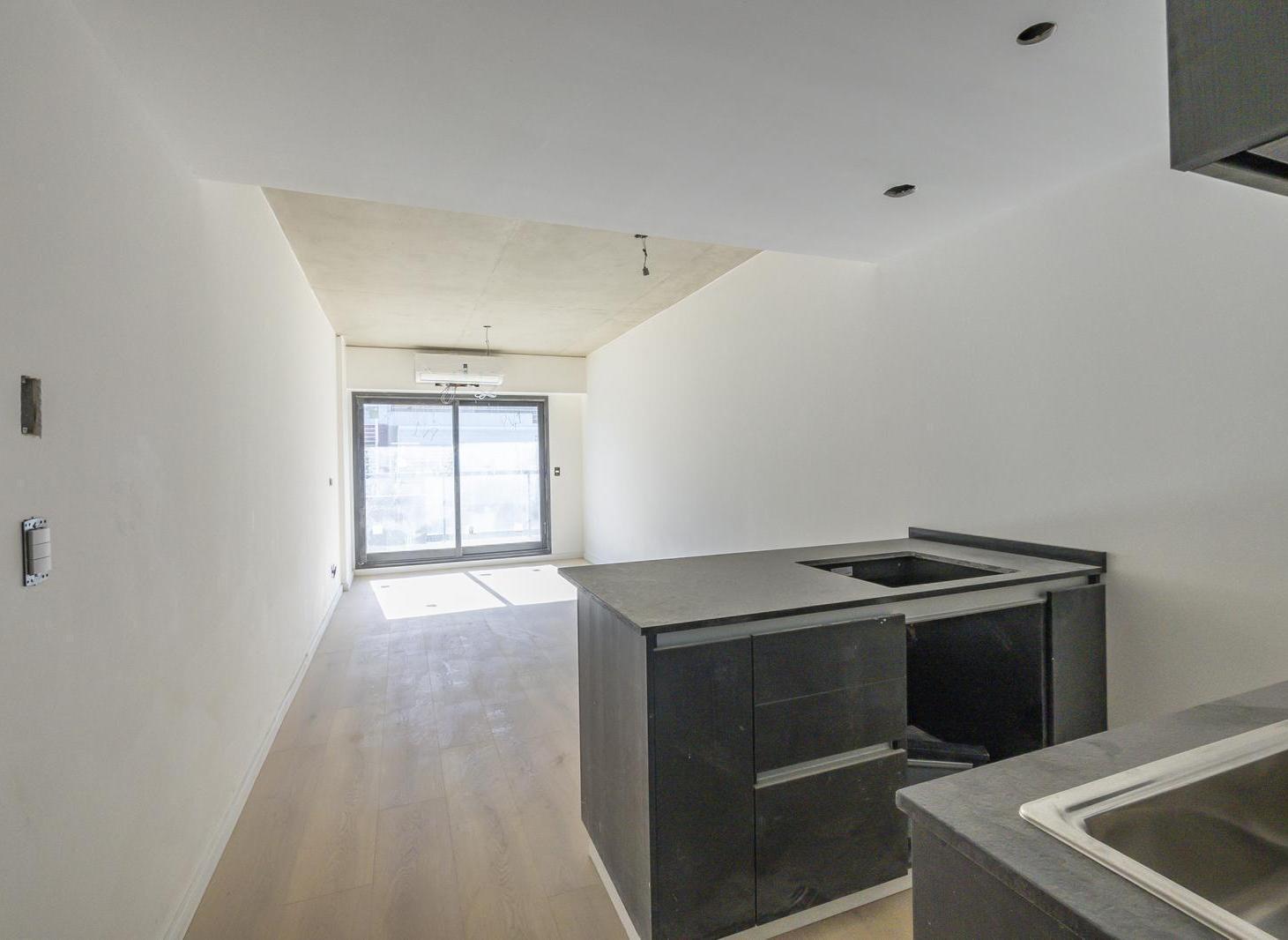 Foto de VENTA 2 AMBIENTES CON HABITACION EN SUITE - APTO PROFESIONAL - BELGRANO, imagen 1