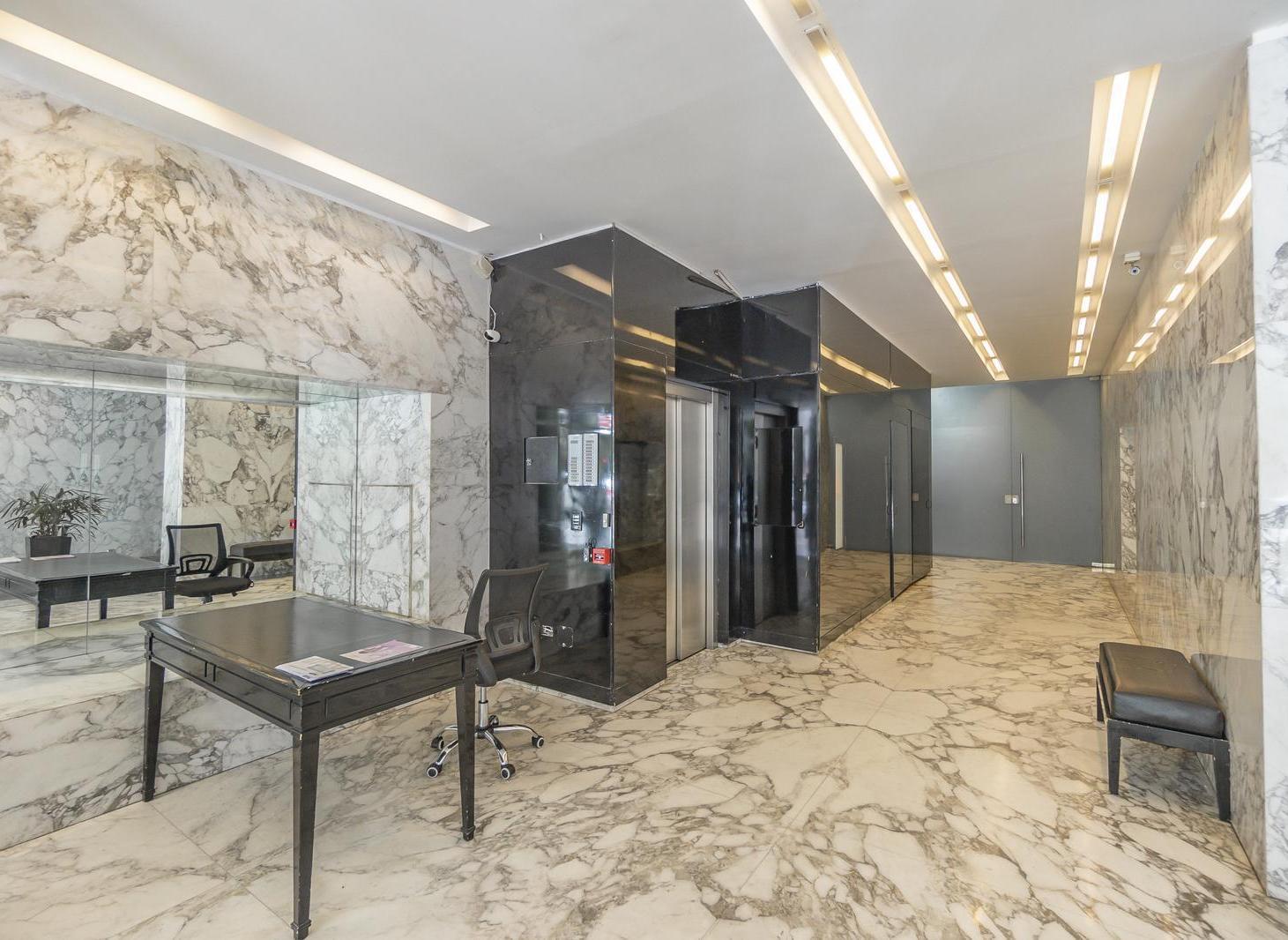 Foto de DEPARTAMENTO EN VENTA DE 2 AMBIENTES CON COCHERA - PALERMO CHICO, imagen 3
