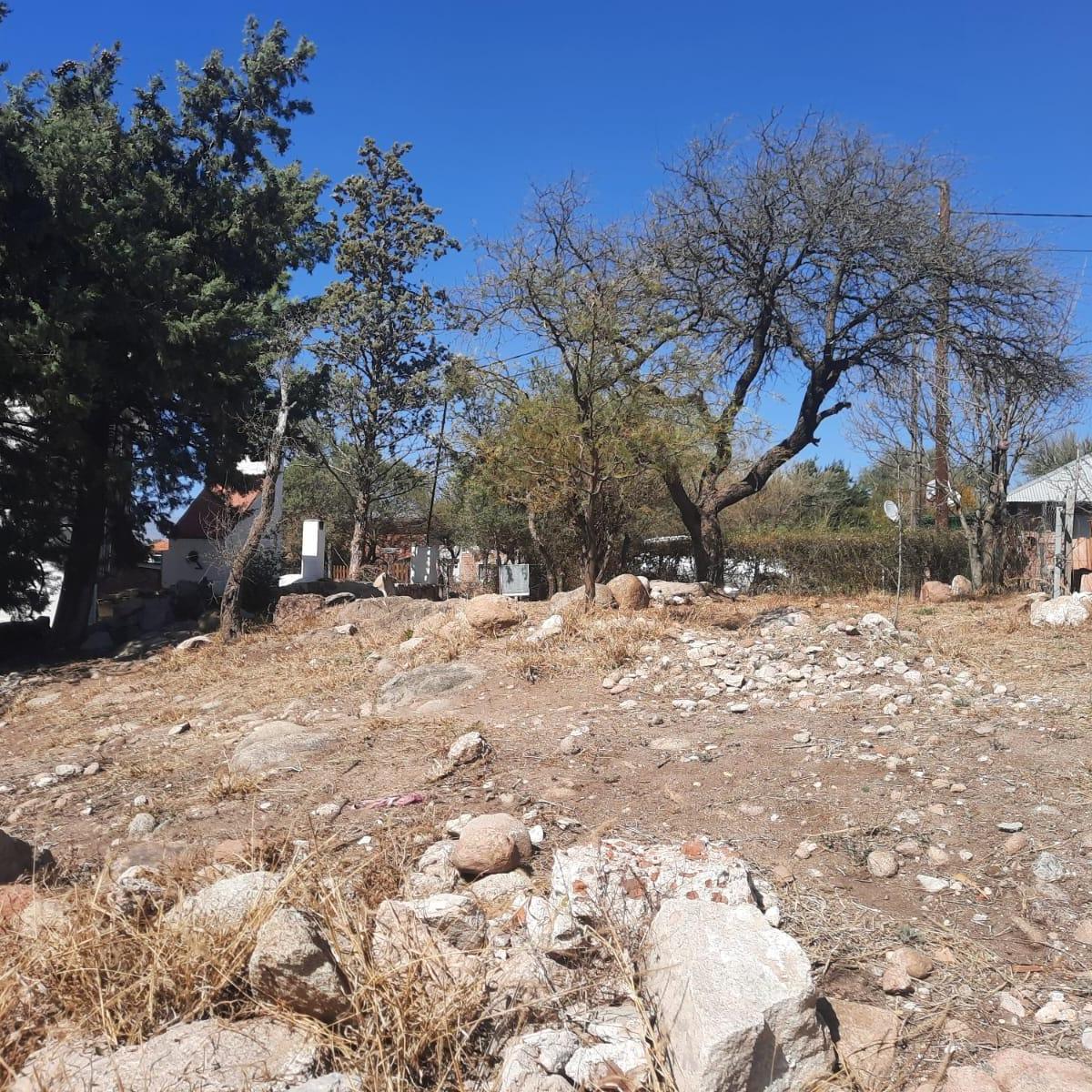 ¡Vendido! Terreno en Barrio Residencial Camino a Nido de Águila! 5