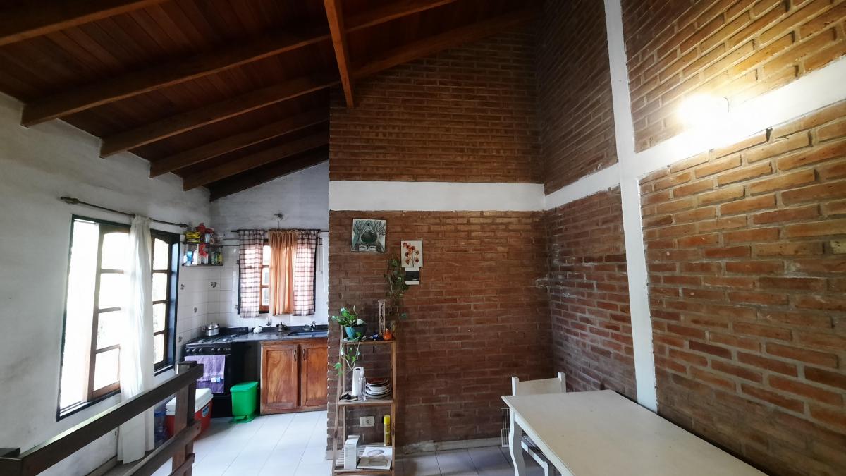 Casa + Departamento en Barrio Céntrico Residencial! 3