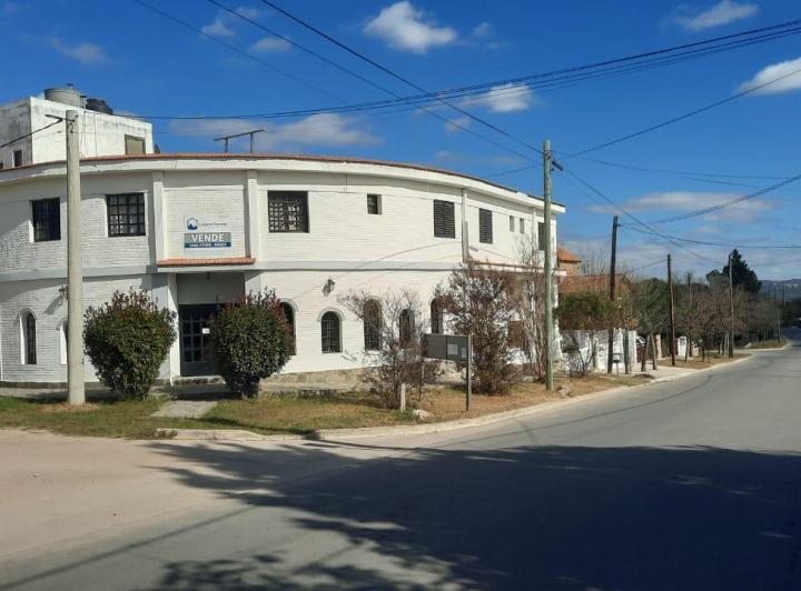 Importante Hotel en dos plantas + vivienda familiar!