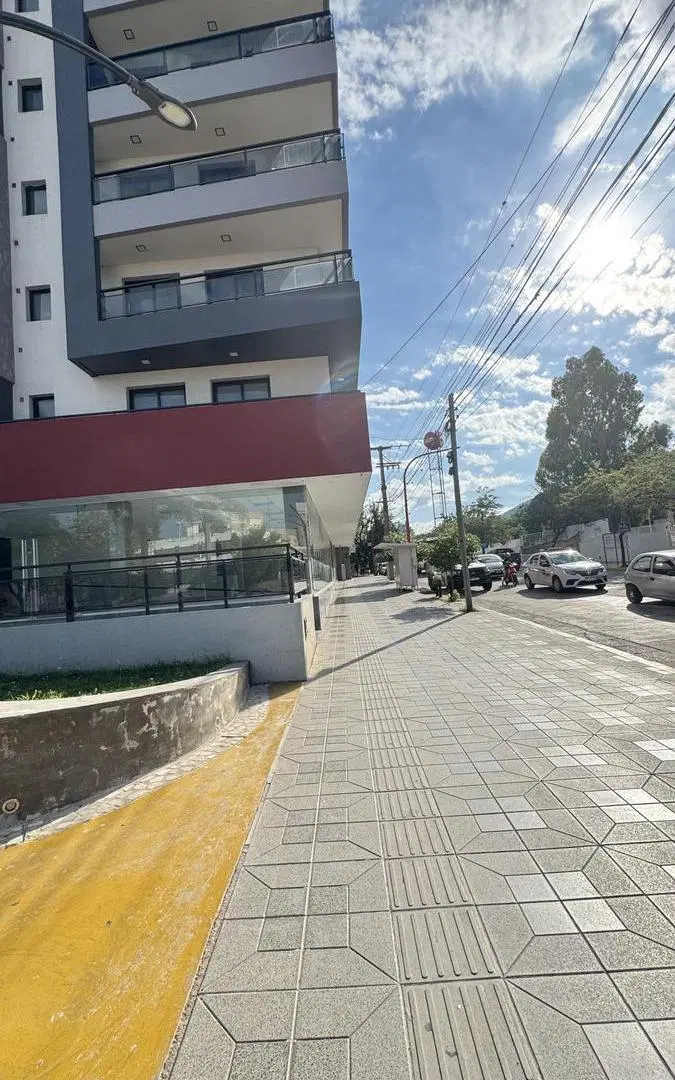 Departamento con cochera en Miralejos 15 3