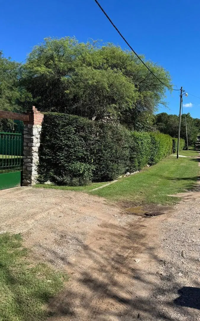 Terreno en Valle Hermoso, 450 m2, plano! 3