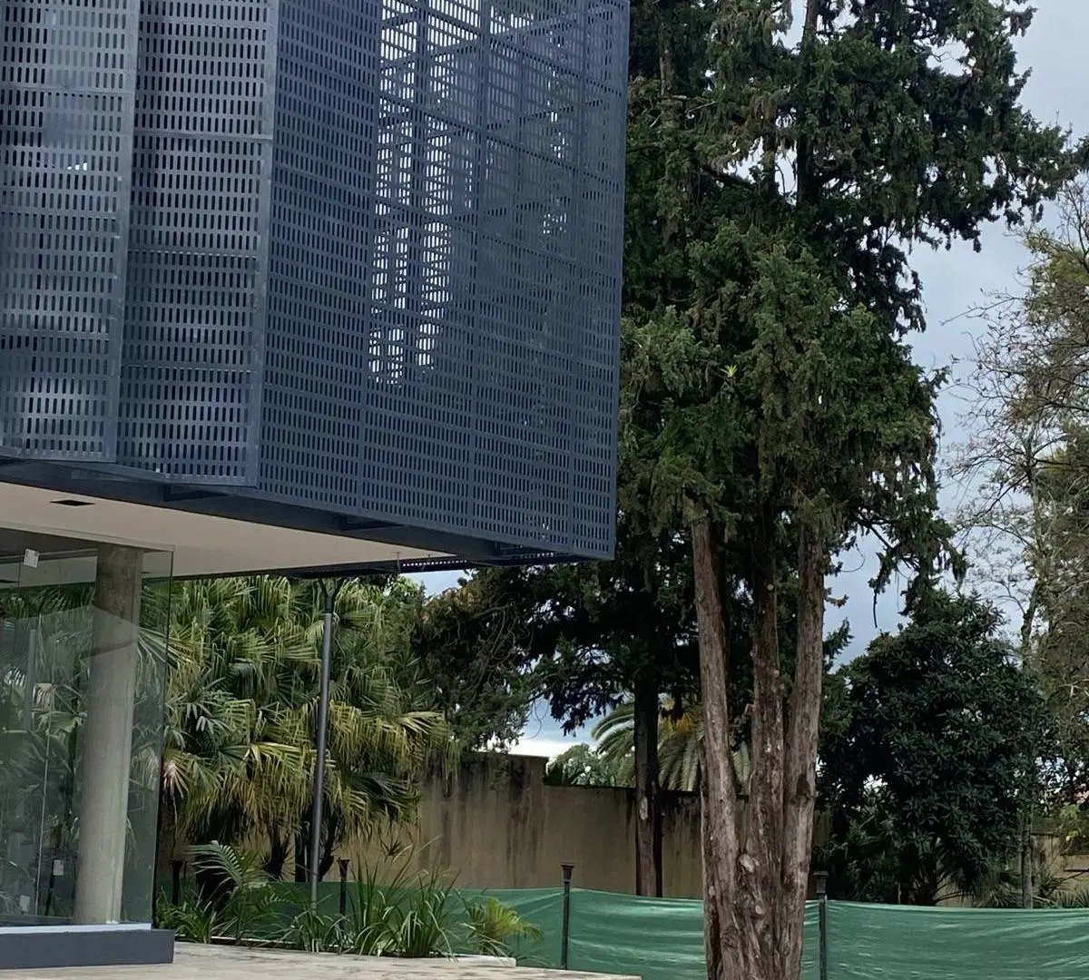 Oficina a estrenar en Av. Aconquija al 900 2