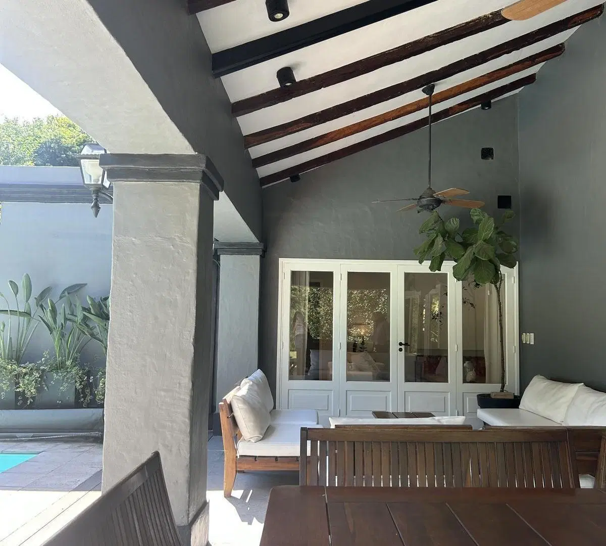 VENTA Espectacular Casa Country del golf viejo 3