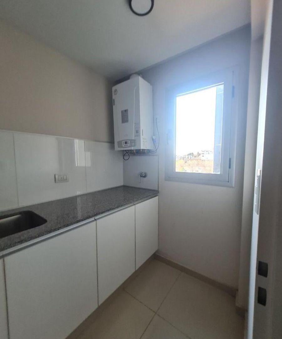 Foto de Departamento de 117 m² de 2 ambientes en alquiler en Neuquén, imagen 4