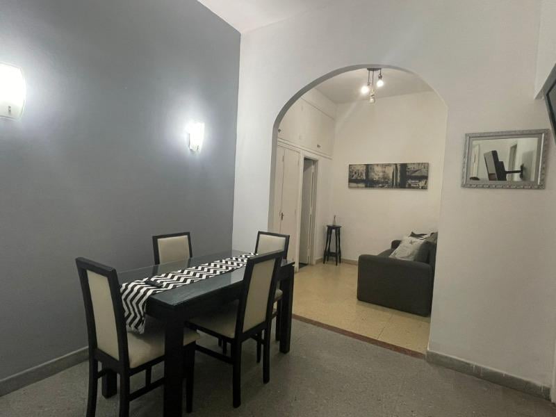 ALQUILER 24 MESES PLANTA BAJA CON PATIO, ZONA CENTRO