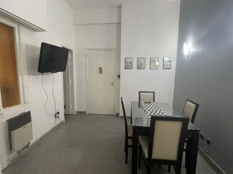 ALQUILER 24 MESES PLANTA BAJA CON PATIO, ZONA CENTRO 1
