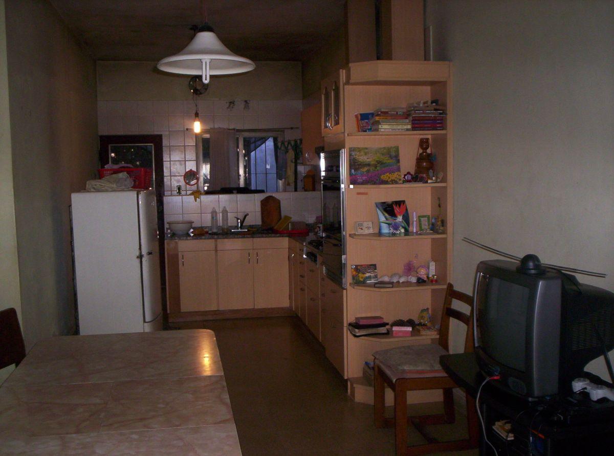 Foto de CASA Temperley, Revolunciòn de Temperley 2825 casi 14 de Julio. a 2, imagen 4