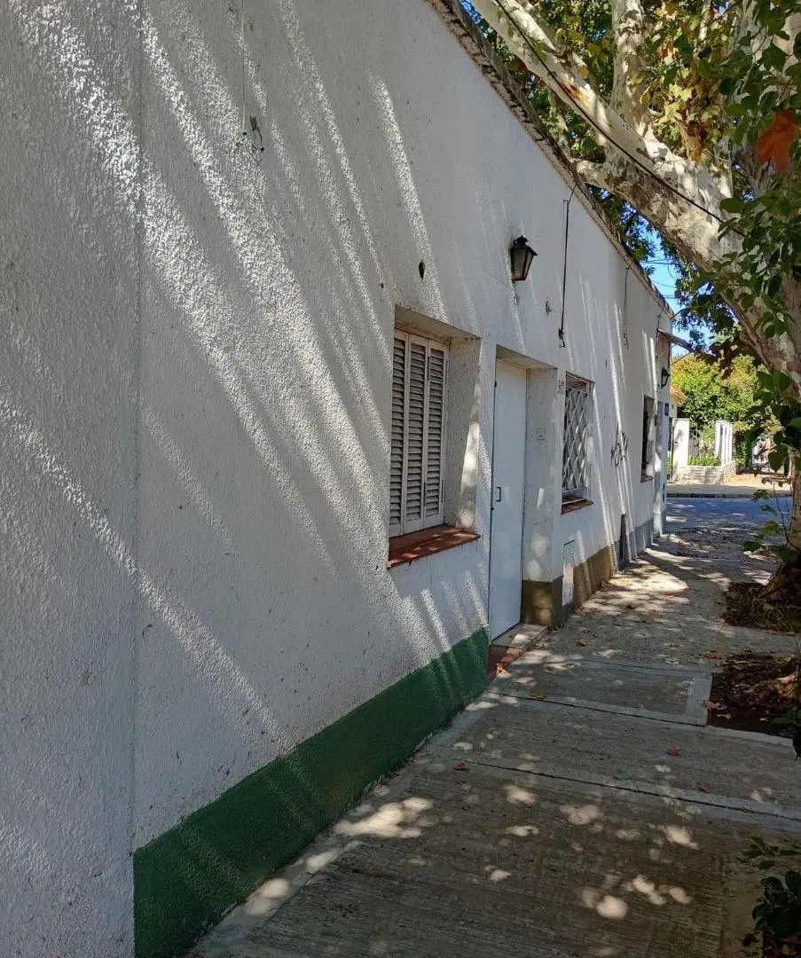 Vendo PH al frente. Pichincha 588, Temperley. Residencial 2