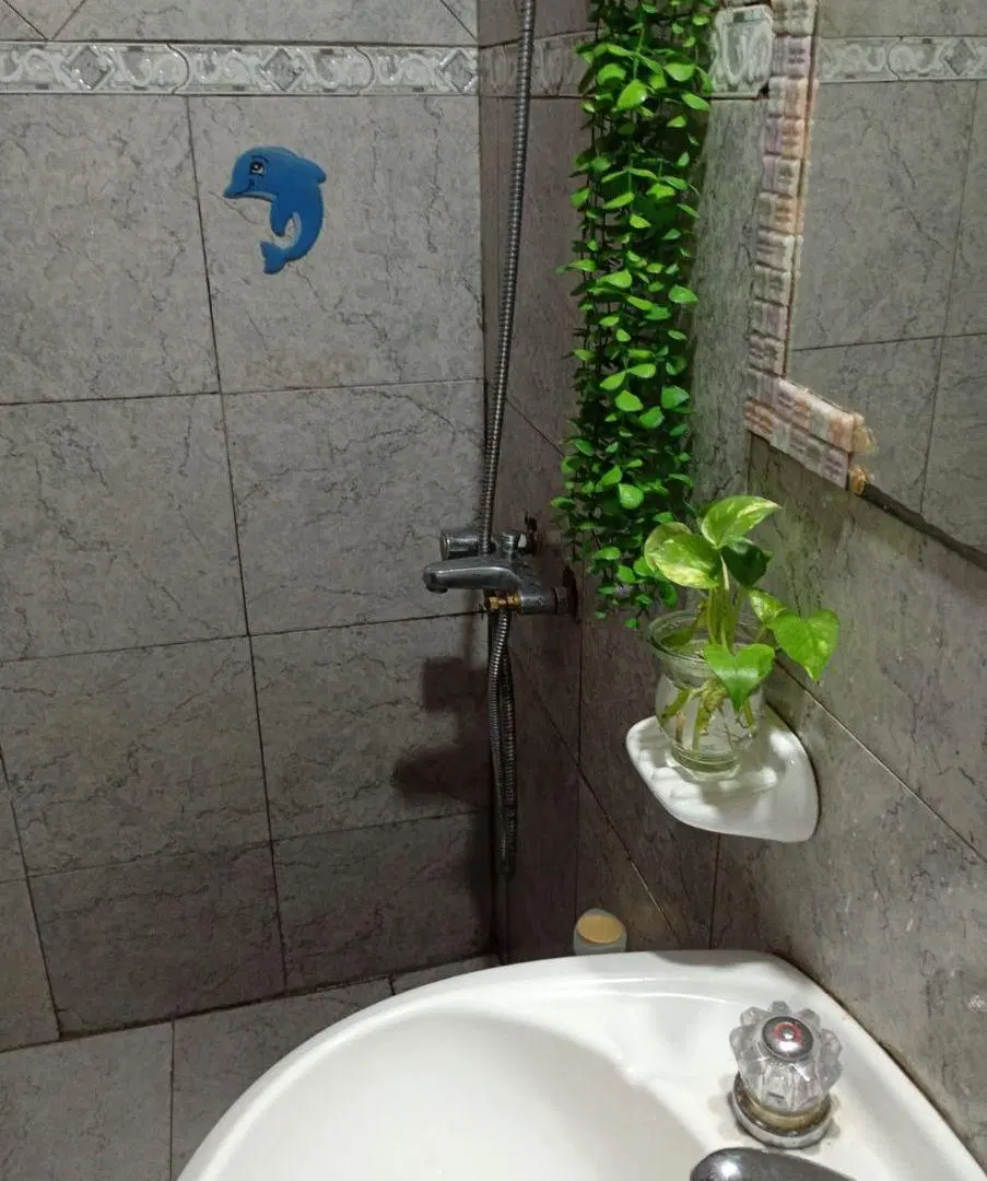 Dpto tipo casa "al frente" independiente. Pichincha 588, Temperley residencial. ¡ GRAN OPORTUNIDAD ! 5