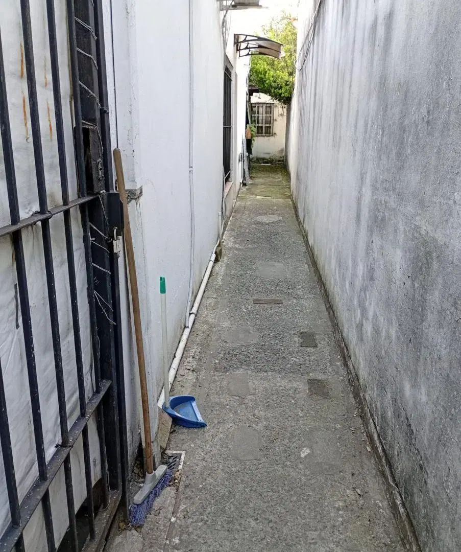 CASA 3amb con amplio Quincho ó Dpto al fondo, Ideal para tener 2 alquileres. 2