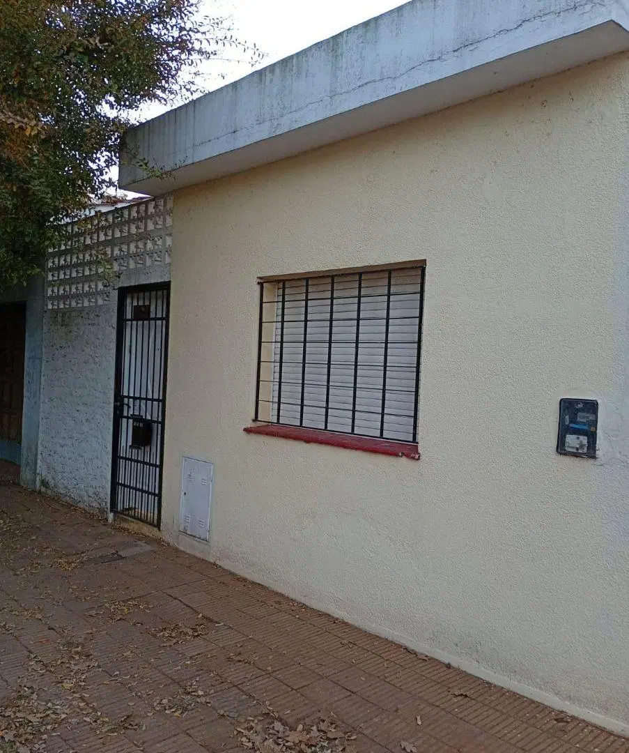 ALQUILO Casa PH al frente (sin expensas) Juncal 404 casi Colòn, Temperley 3