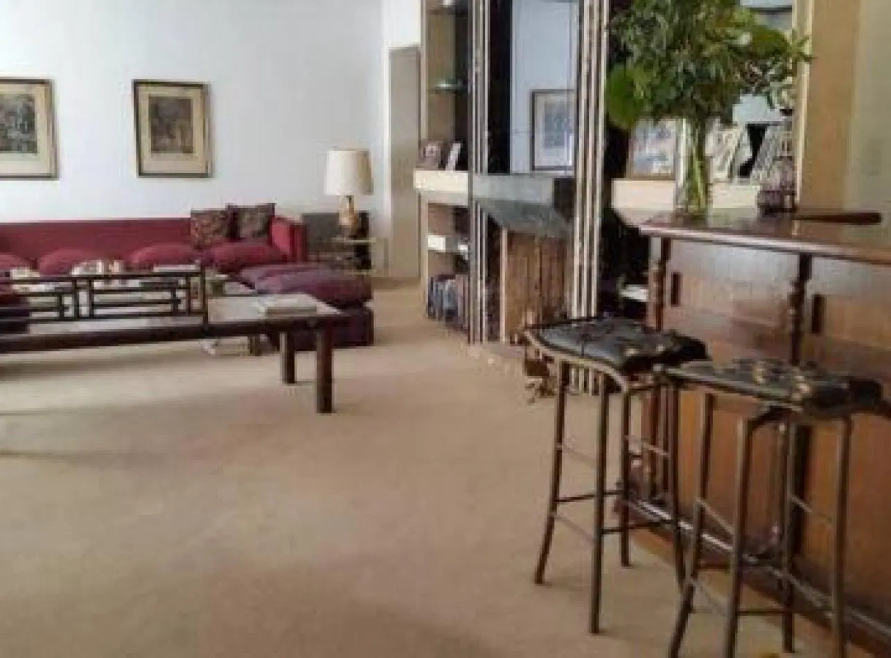 Departamento de 6 ambientes en venta en Recoleta 1