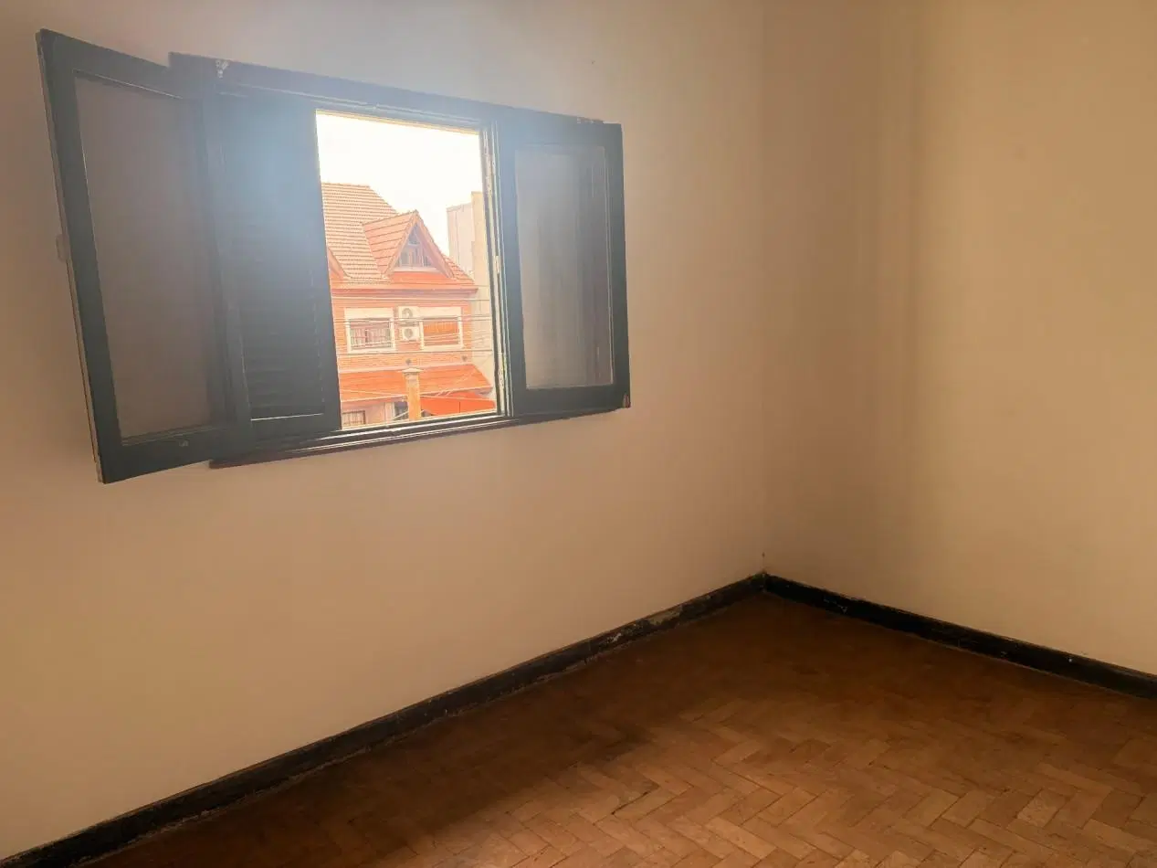 PH de 3 ambientes en venta en Olivos con terraza, parrilla y sin expensas! 3
