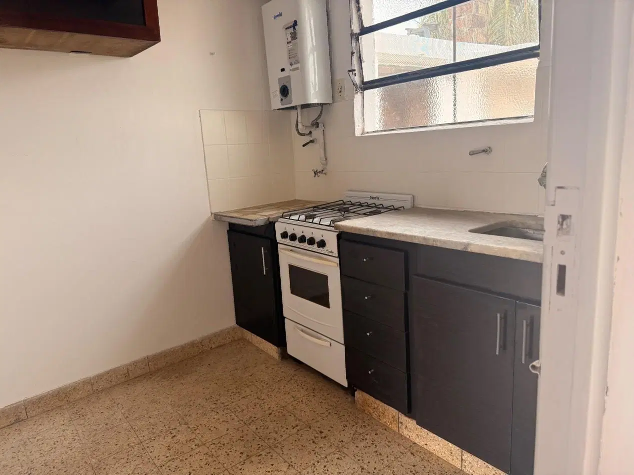 PH de 3 ambientes en venta en Olivos con terraza, parrilla y sin expensas! 8