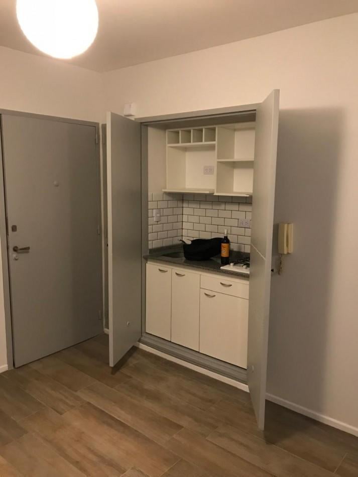 Foto de Monoambiente en alquiler Microcentro, imagen 3