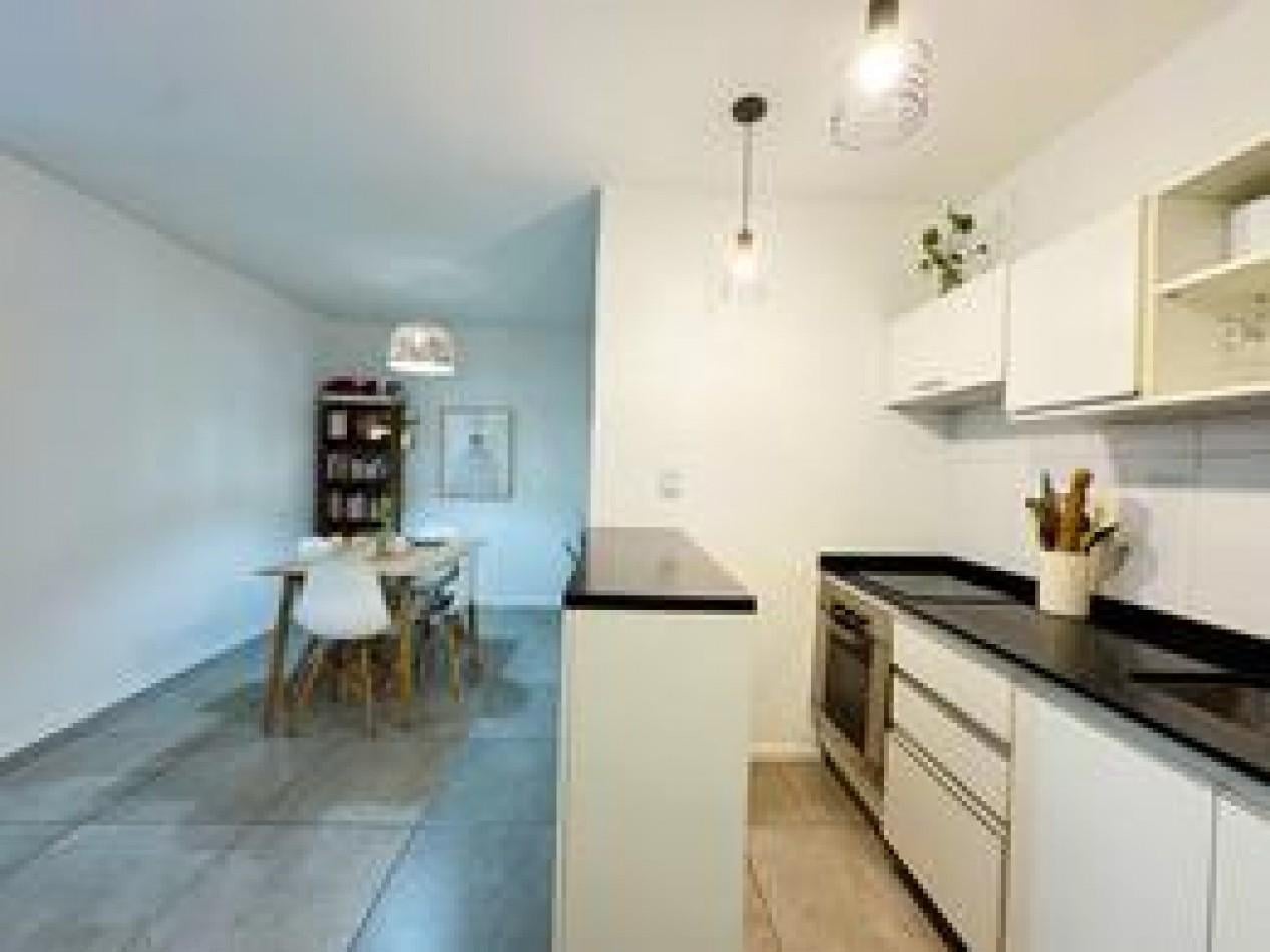 Foto de VENTA - 2 AMBIENTES CON JARDIN PROPIO, COCHERA Y BAULERA - SAN FERNANDO, imagen 4