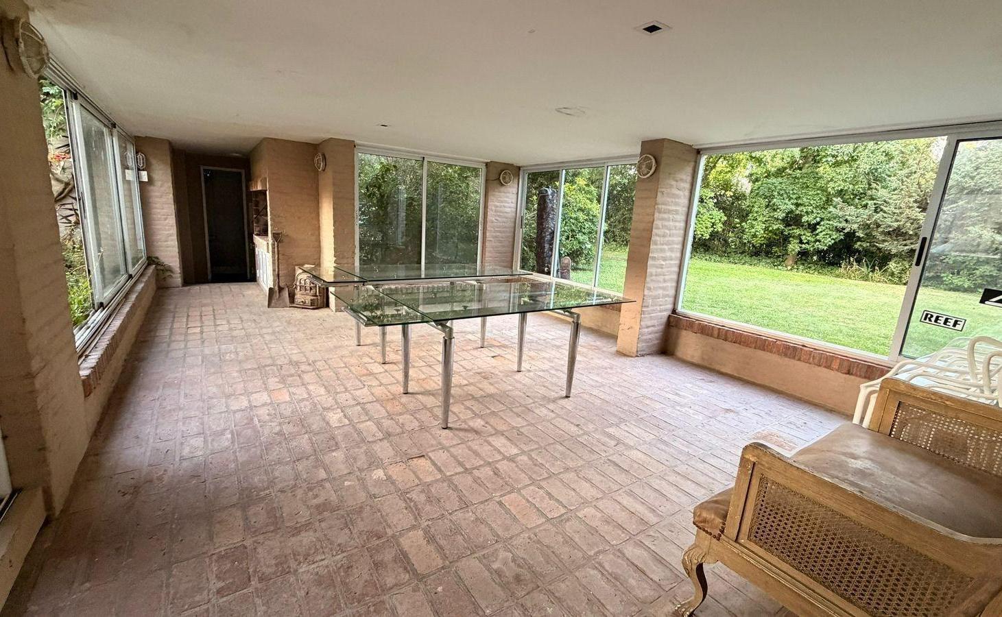 Casa en alquiler en Villa Elisa