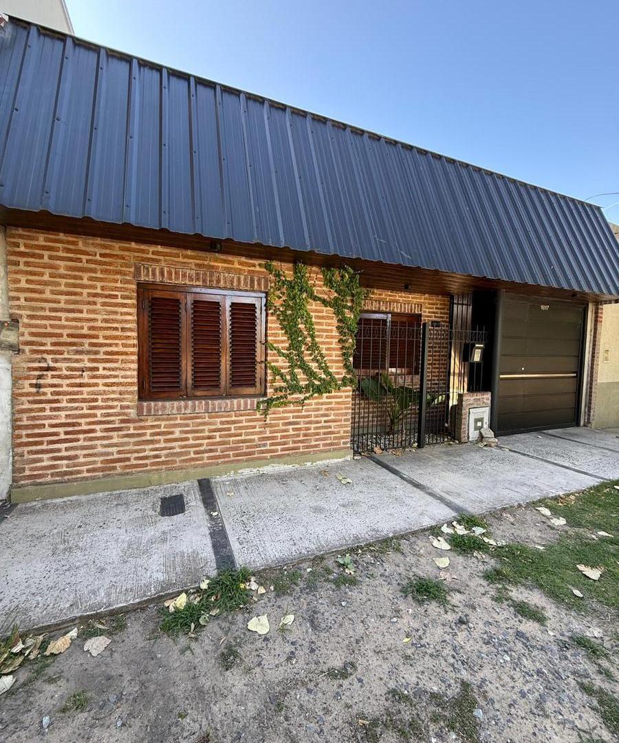CASA EN VENTA LA PLATA