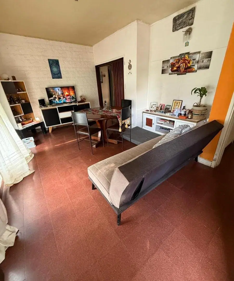CASA A LA VENTA GONNET ENTRE CAMINOS 2
