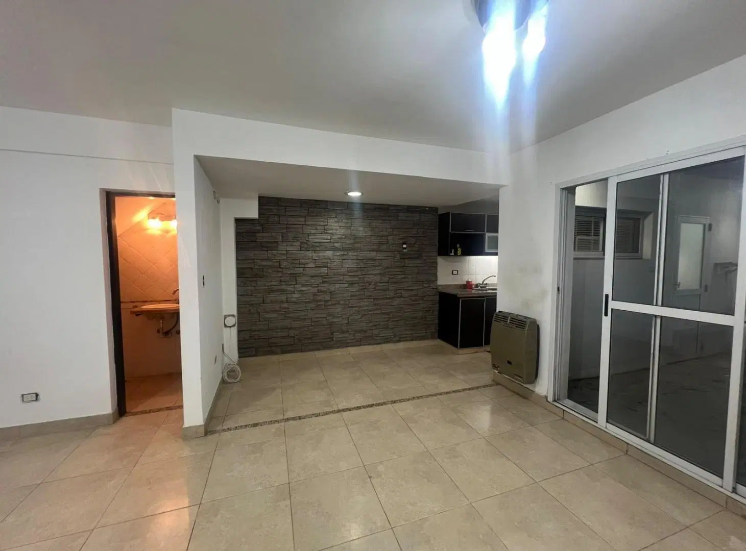 PH al frente en venta 8
