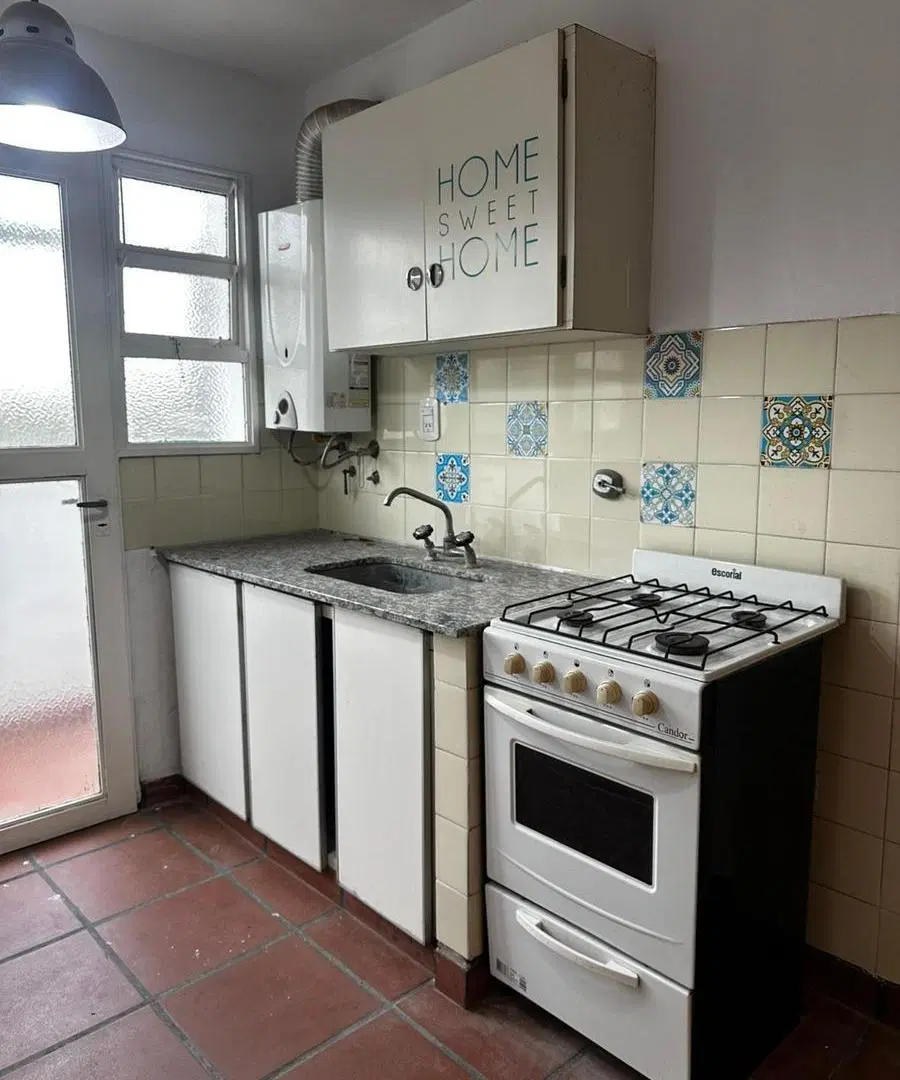 VENTA DE DEPARTAMENTO DE DOS DORMITORIOS TOLOSA 3