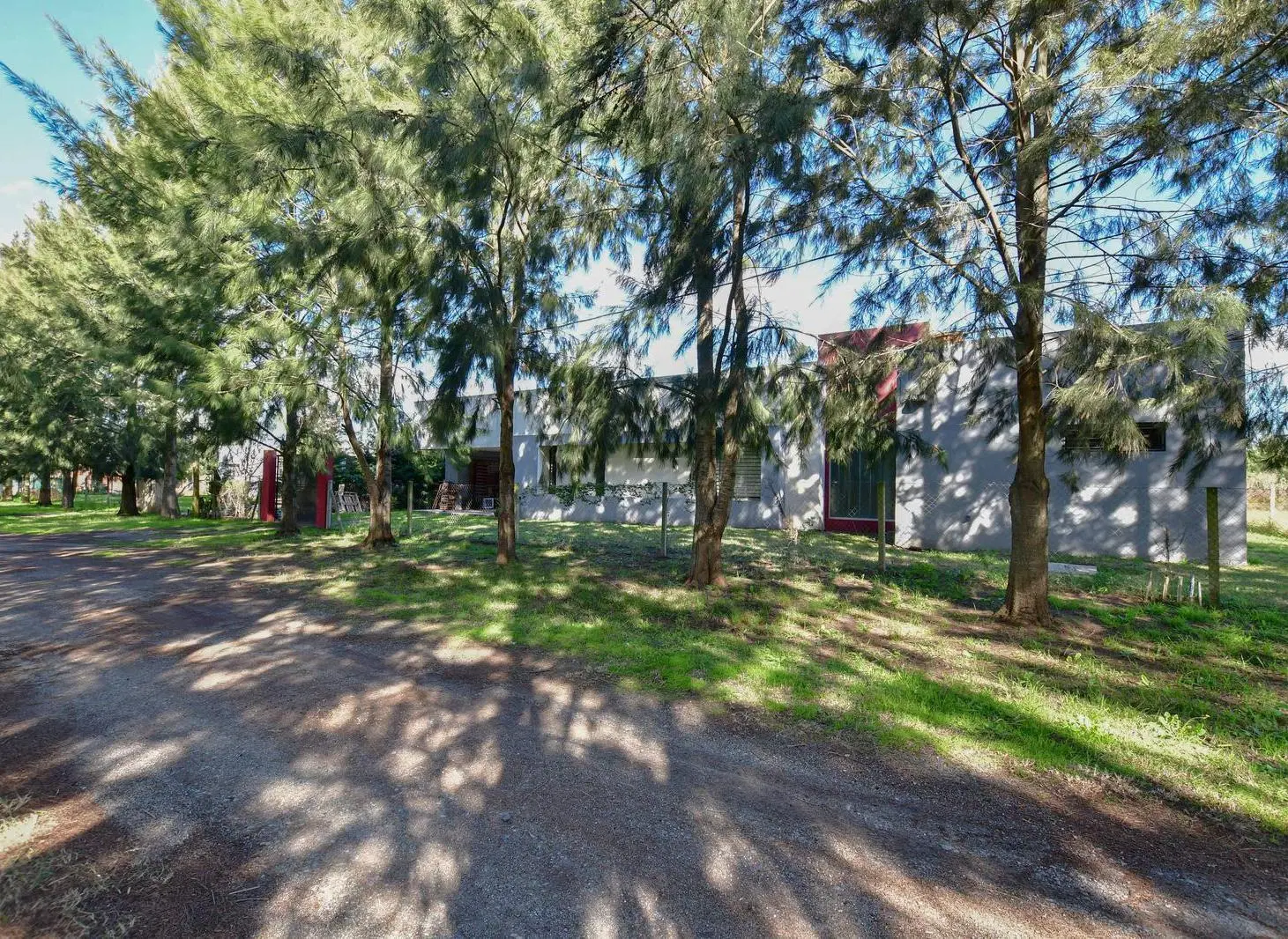 Casa de 3 dormitorios en venta en Arana 8