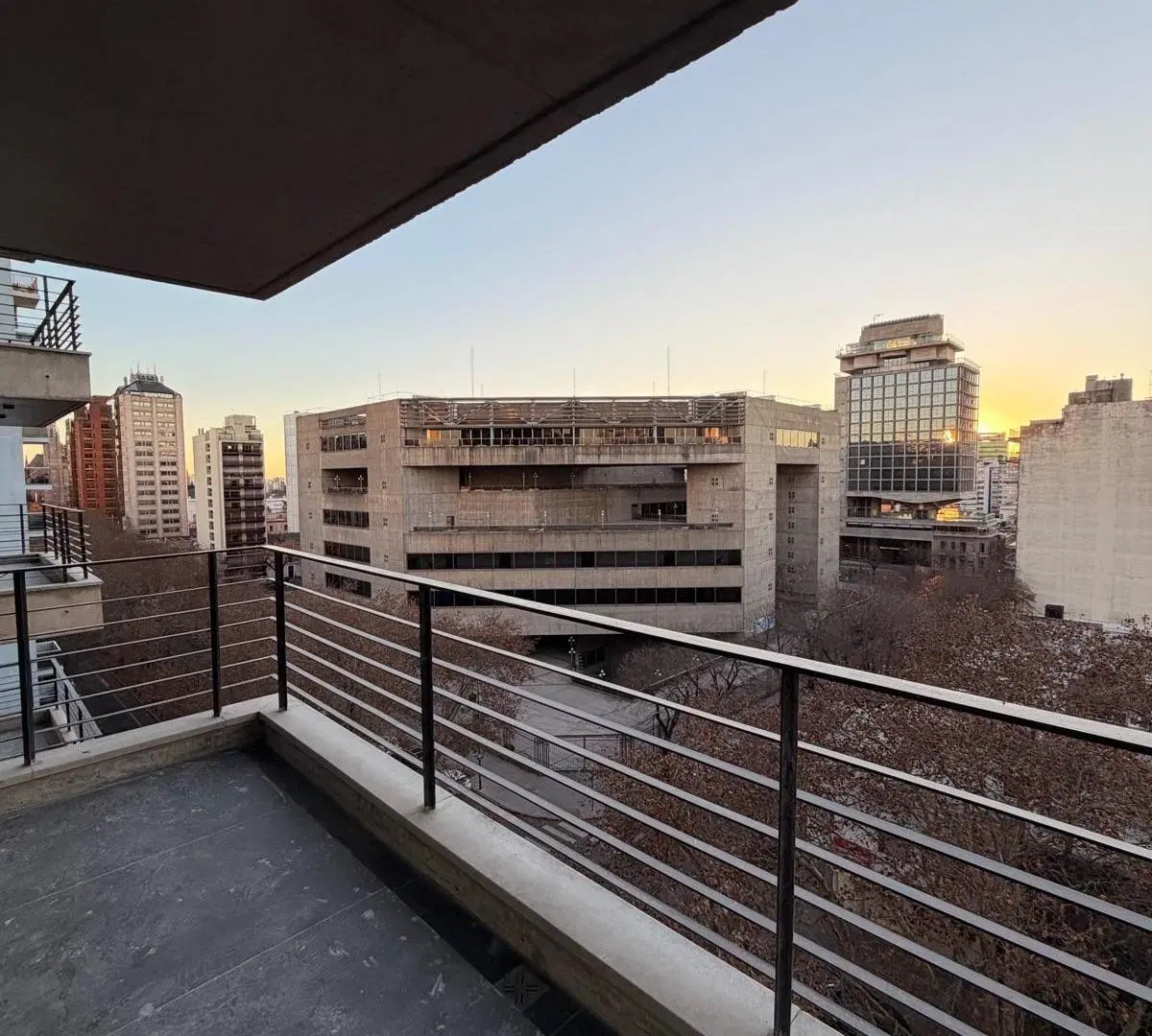 Venta Departamento 3 Ambientes a Estrenar – Torre VIA 53 – Piso 7 – Frente al Teatro Argentino, La P 2