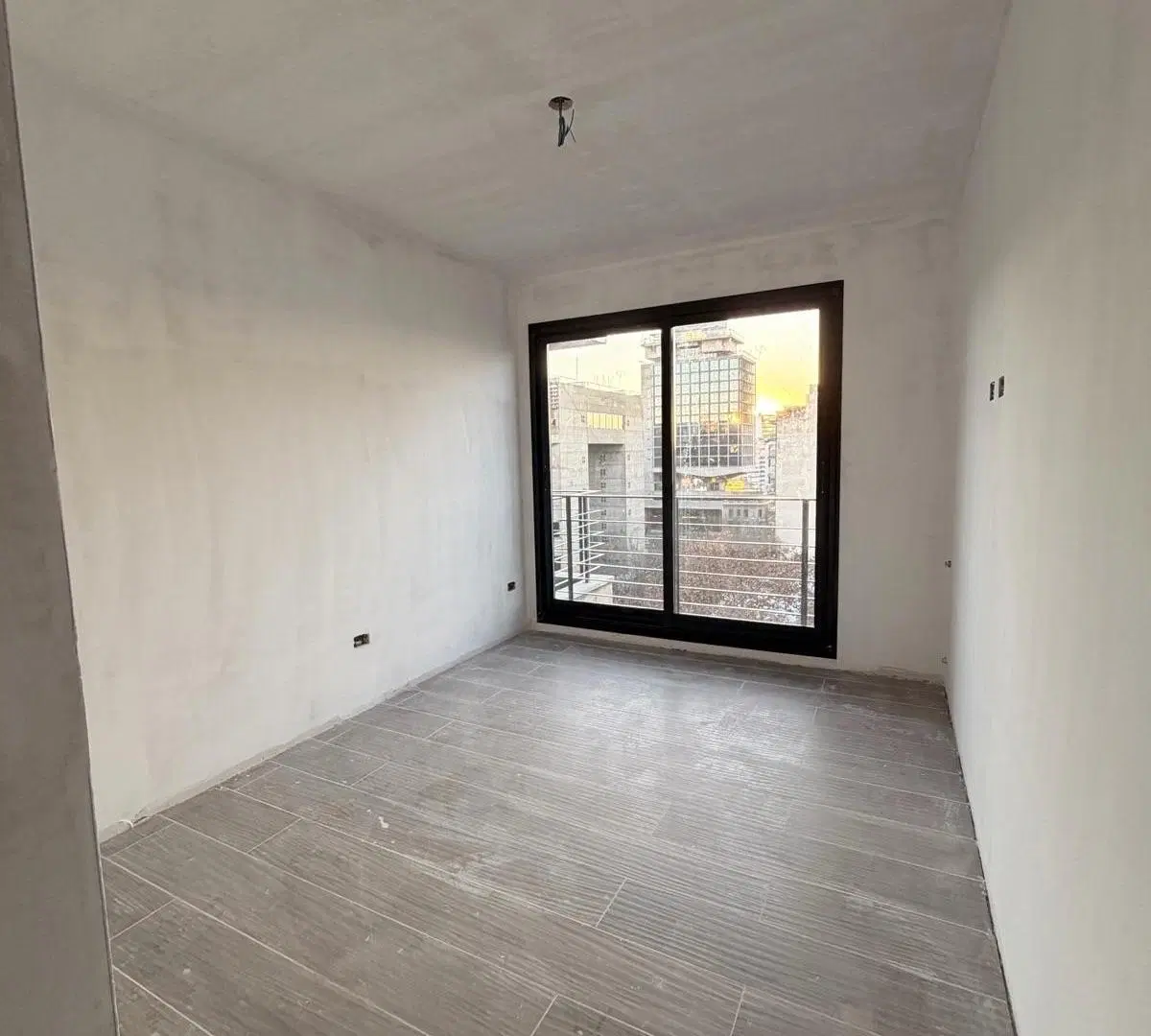 Venta Departamento 3 Ambientes a Estrenar – Torre VIA 53 – Piso 7 – Frente al Teatro Argentino, La P 4
