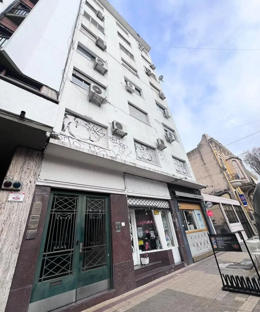 Departamento en venta de 2 dormitorios en 12 e/ 49 y 50 al 800 4