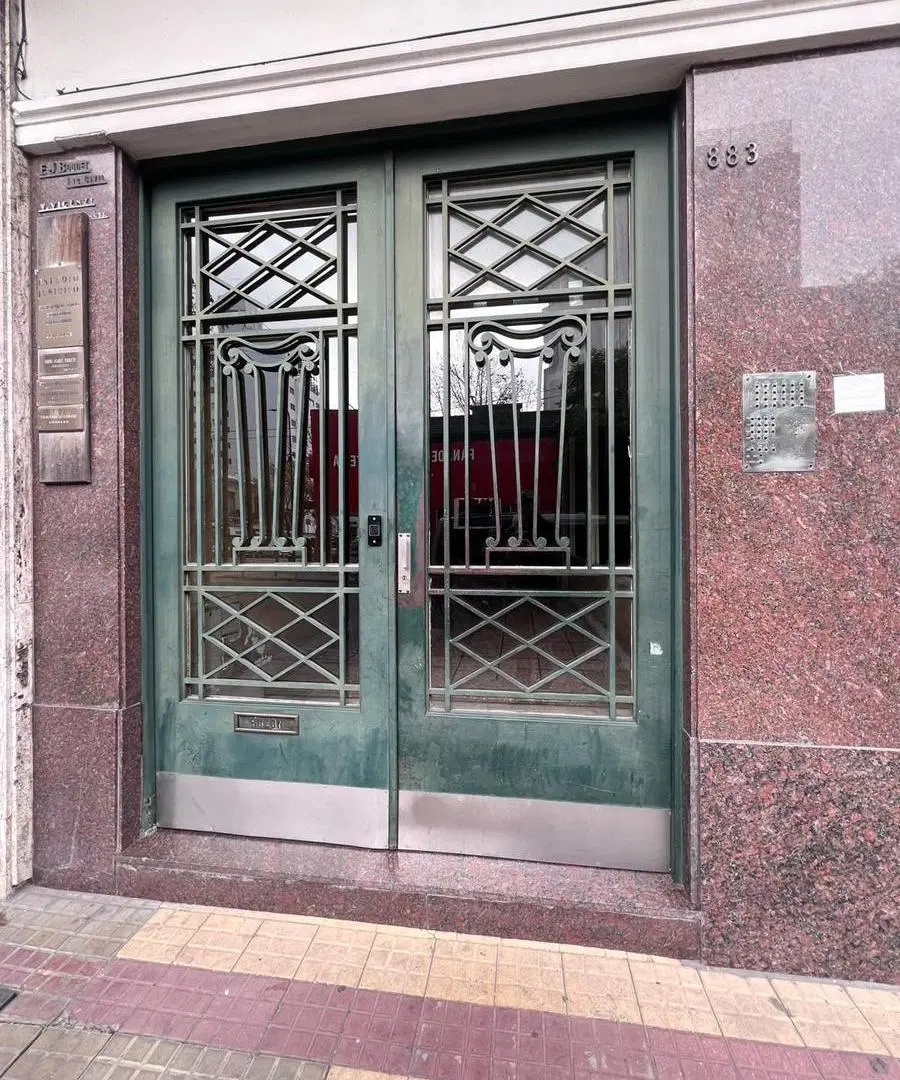 Departamento en venta de 2 dormitorios en 12 e/ 49 y 50 al 800 1