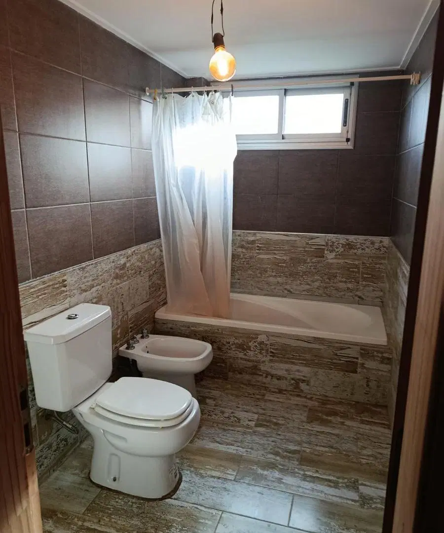 Venta Casa en Villa Parque Sicardi 1
