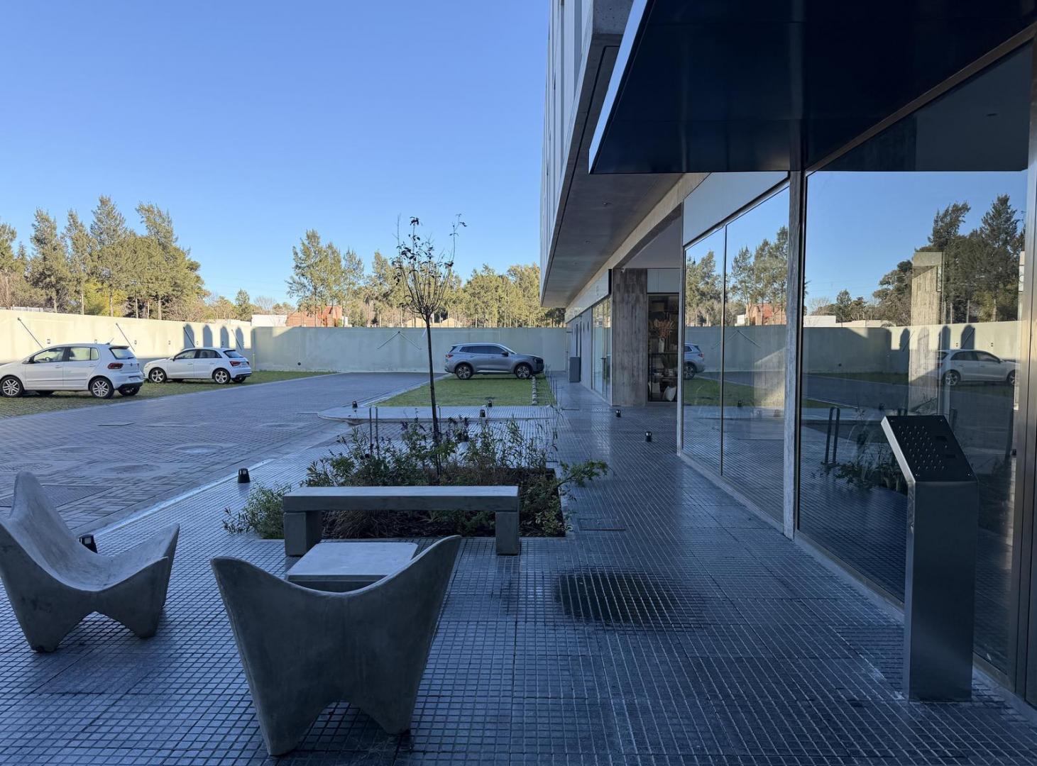 Foto de Oficina a estrenar y amoblada en Distrito Gorina – Apta profesional, imagen 4