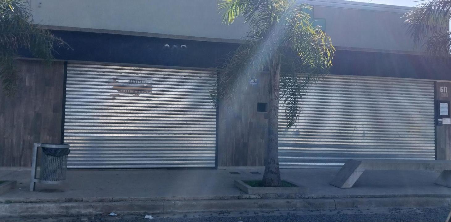 Foto de Local en Villa Elvira, imagen 4