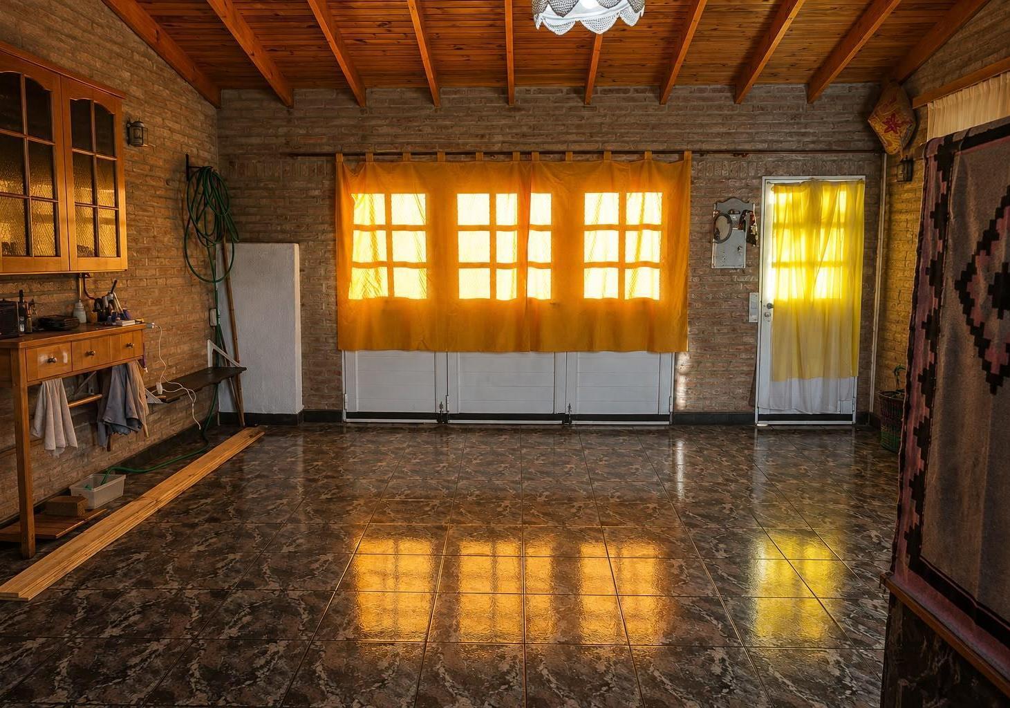 Foto de Venta casa 3 dormi en La Plata, Barrio Monasterio, 78D entre 12 y 12 bis, imagen 3